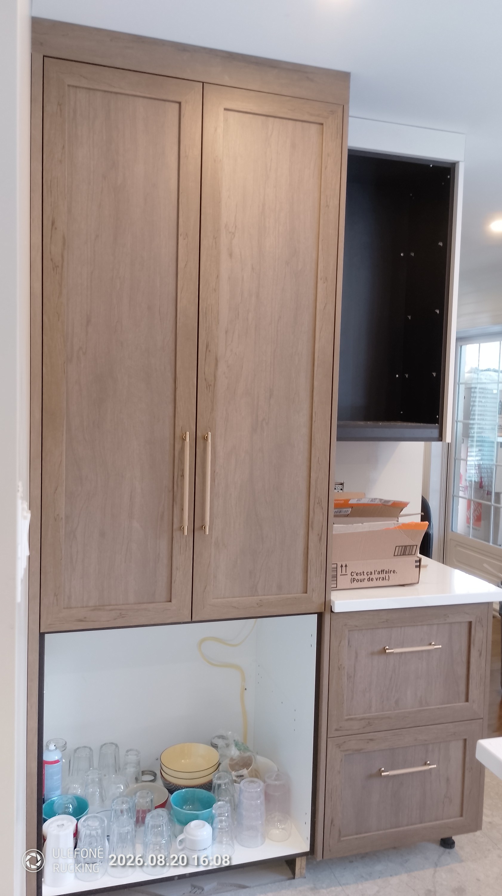installer poignees